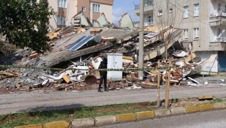Adıyaman’da depremde yıkılan sitenin müteahhidi tutuklandı