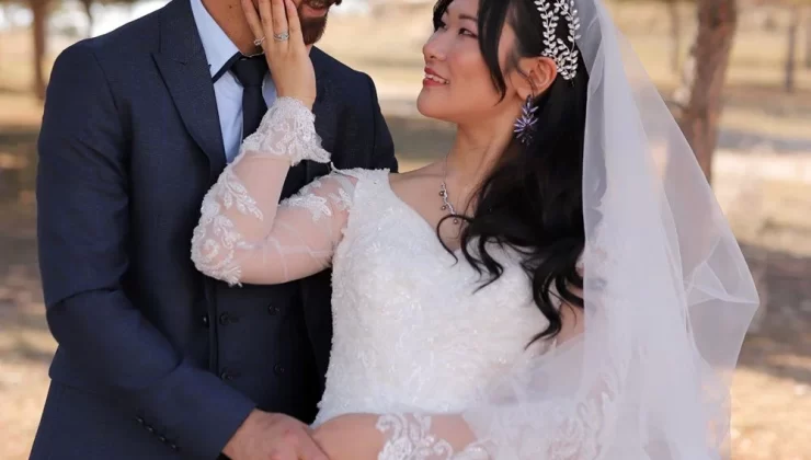 Japon geline Van usulü görkemli düğün