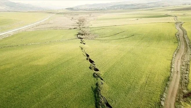 Fayın 1513’teki deprem ile aynı noktadan kırıldığı ortaya çıktı