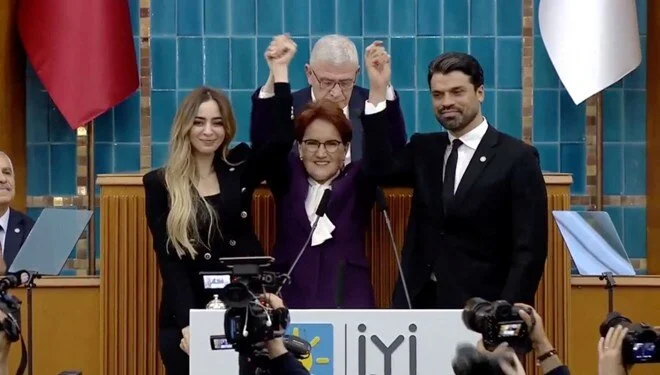Akşener Gökhan Zan ve Ünal Karaman’a rozetini taktı