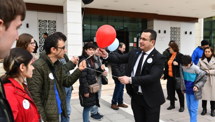 Bursa’da balonlar onlar için uçuruldu