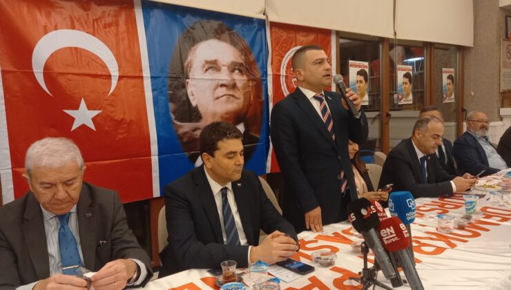 Demokrat Parti Bursa iftarda buluştu! Genel Başkan Gültekin Uysal’dan önemli açıklamalar