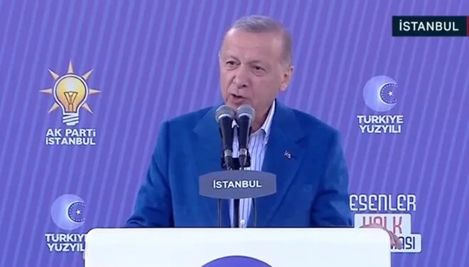 Cumhurbaşkanı Erdoğan: Biz anayasa kitapçığını fırlatmayız