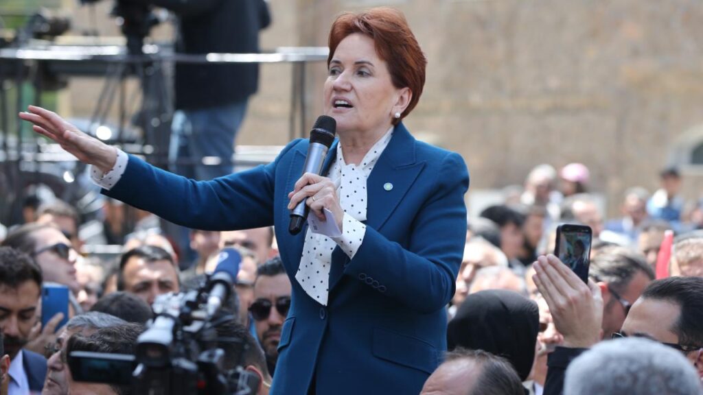 meral aksener aa 2037840