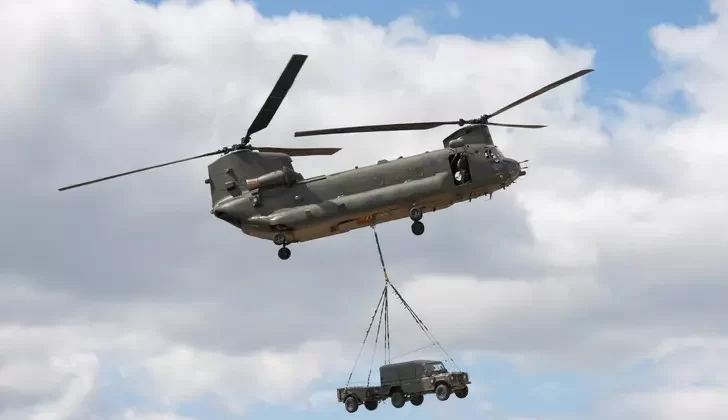 Kanada’da Chinook tipi askeri helikopter düştü: 2 ölü 2 yaralı