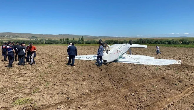 Sivil eğitim uçağı düştü