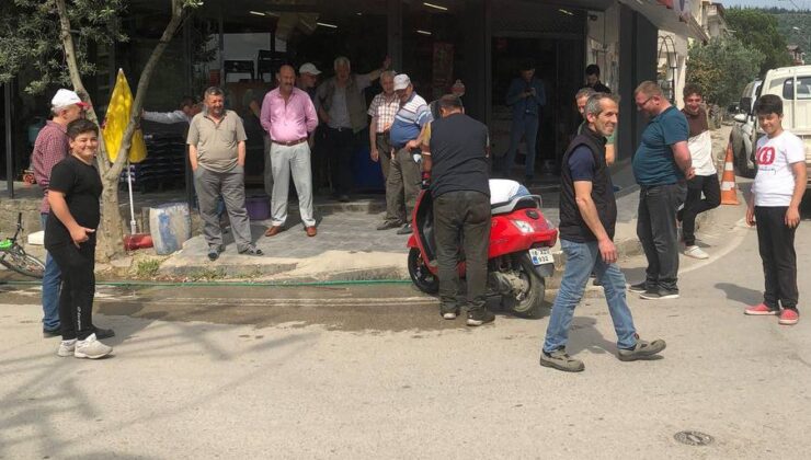 Bursa’da motosikletin içinden 1 metrelik yılan çıktı