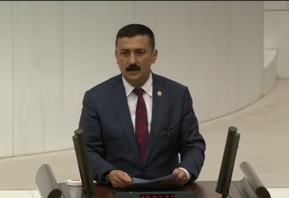 Türkoğlu Meclis’ten seslendi: Eğitim sistemi gizli ajanda ile yönetiliyor