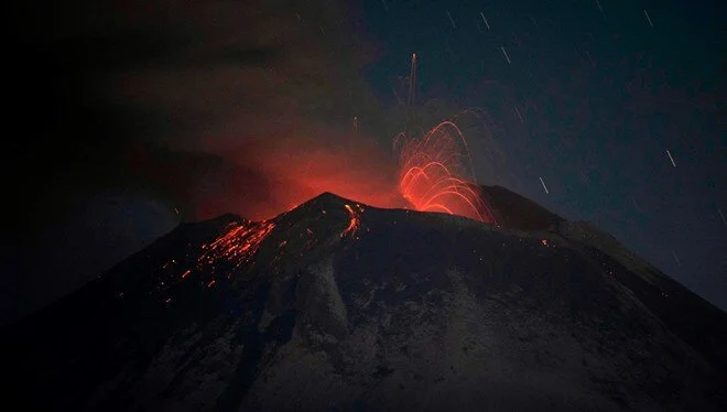 Popocatepetl Yanardağı’nda 3 yeni patlama!