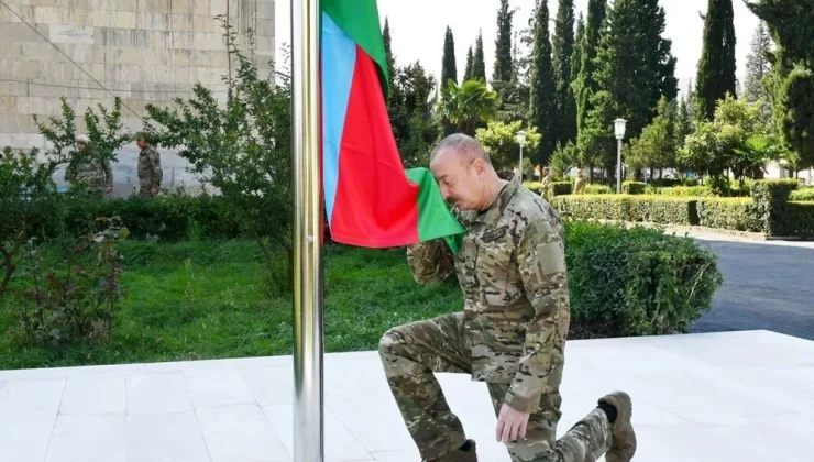 Hankendi’ye Azerbaycan bayrağı!