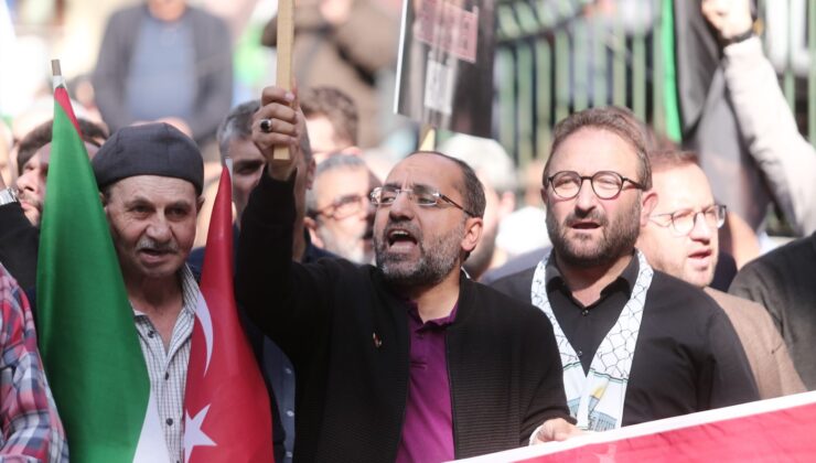 Bursa’da binlerce kişilik protesto