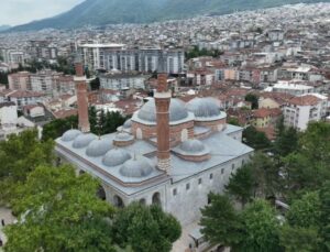 Bursa’daki bu tarihi camide bakın ne eksik?