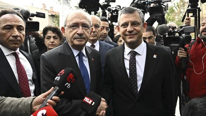 Özel, Kılıçdaroğlu’nu ziyaret etti