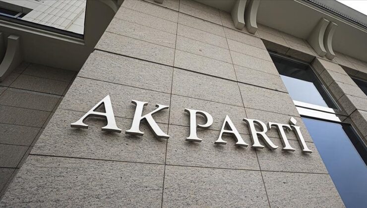 AK Parti’de İBB’ye aday adaylığı için 3 isim başvuruda bulundu