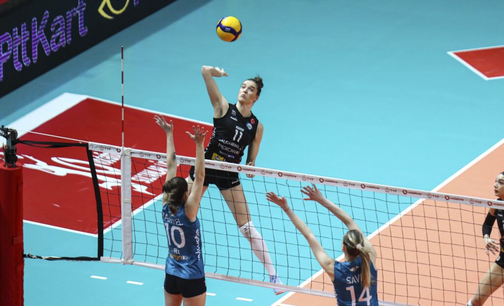 Nilufer voleybol 4