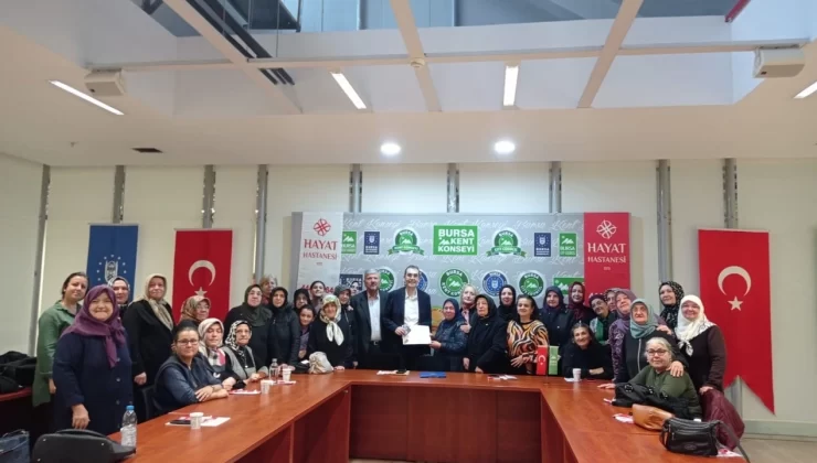 Bursa Hayat Hastanesi kadınları göz sağlığı konusunda bilgilendirdi