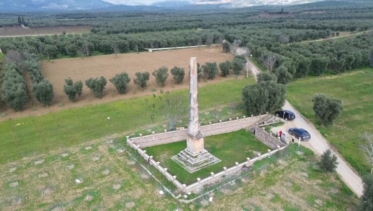 Şeftali bahçesinin tam ortasında 2 bin yıllık tarih