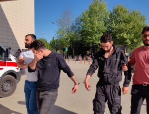 Bursa’da zehir tacirleri tutuklandı