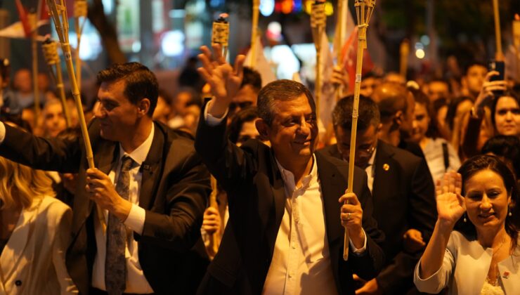 CHP Genel Başkanı Özel’den Dervişoğlu’na tebrik